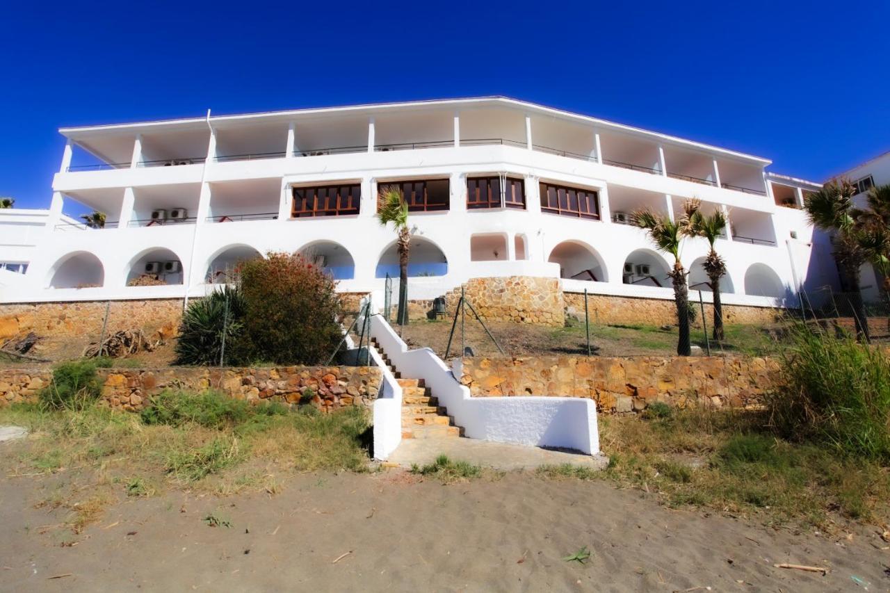 Hotel Patricia Торрегуадиаро Экстерьер фото